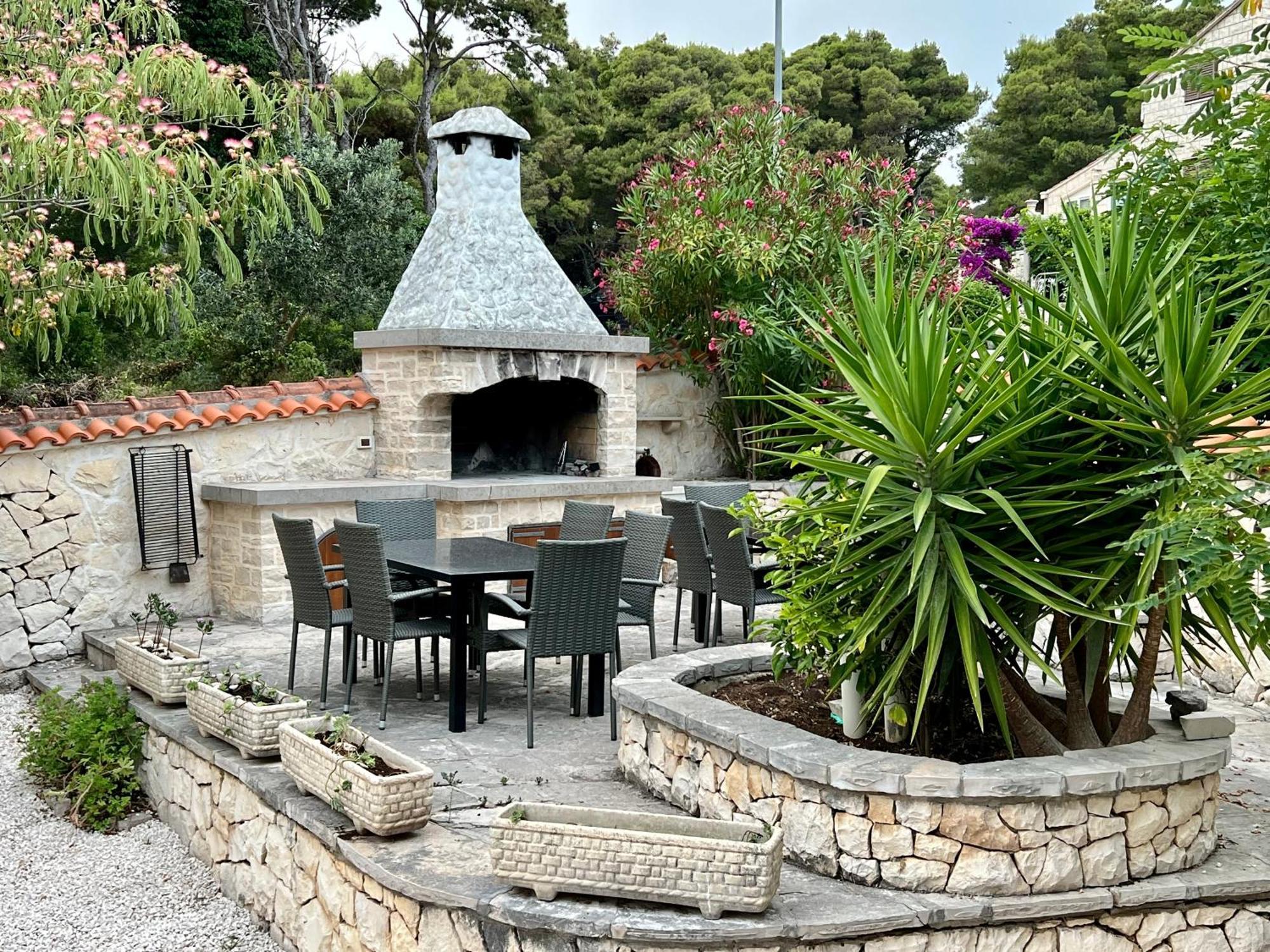 Vila Vera Seafront Apartments Sumartin Eksteriør billede