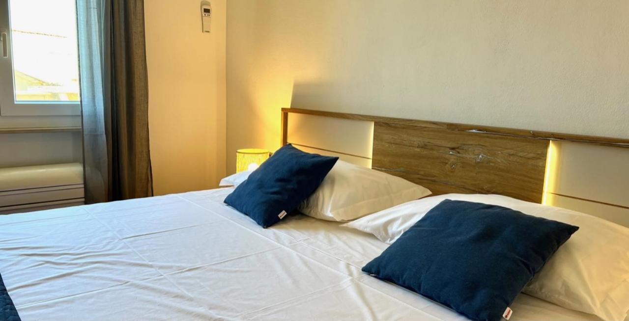 Vila Vera Seafront Apartments Sumartin Eksteriør billede